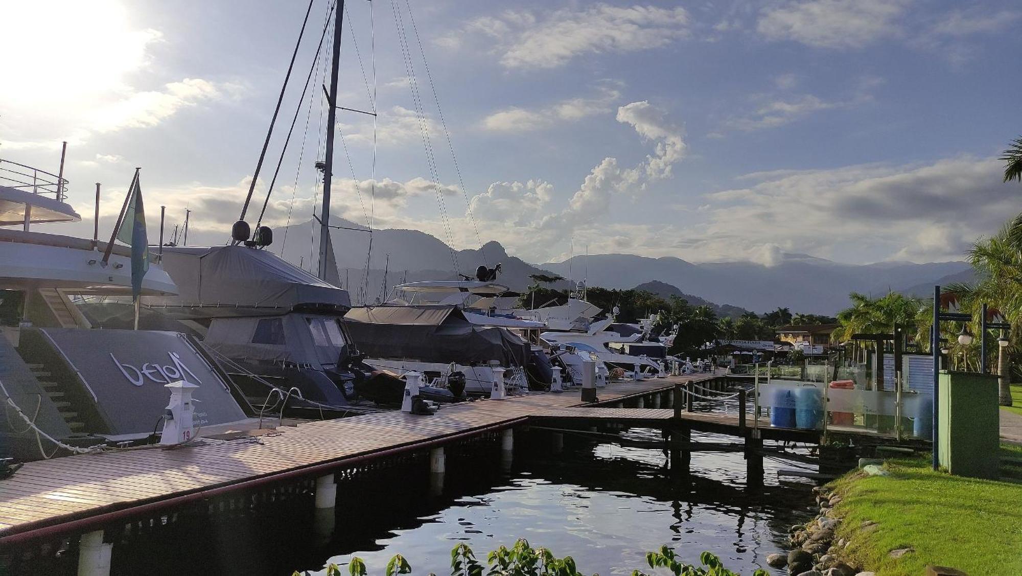 3 Praias, Apartamentos, Piscinas, Luxo - Angra Temporada Angra dos Reis Dış mekan fotoğraf
